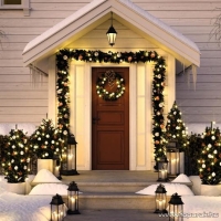 KARÁCSONYI MÛFENYŐK ÉS GIRLANDOK