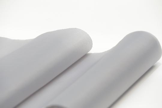 DEKOR ANYAG TAFT LAGY 25CMX10M 102-EZÜST