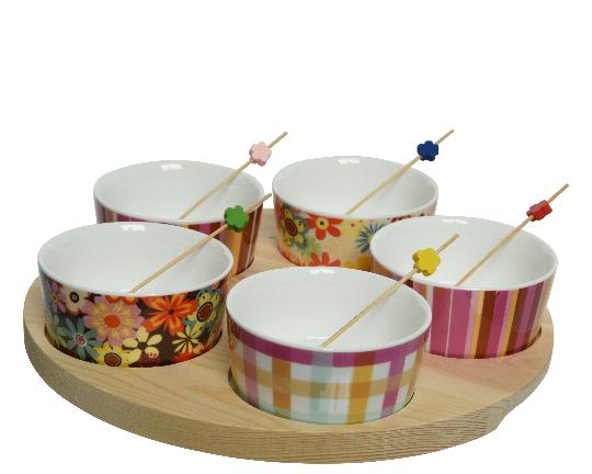 PORCELÁN KINÁLÓ SZETT X5  TÁLCAN  825058